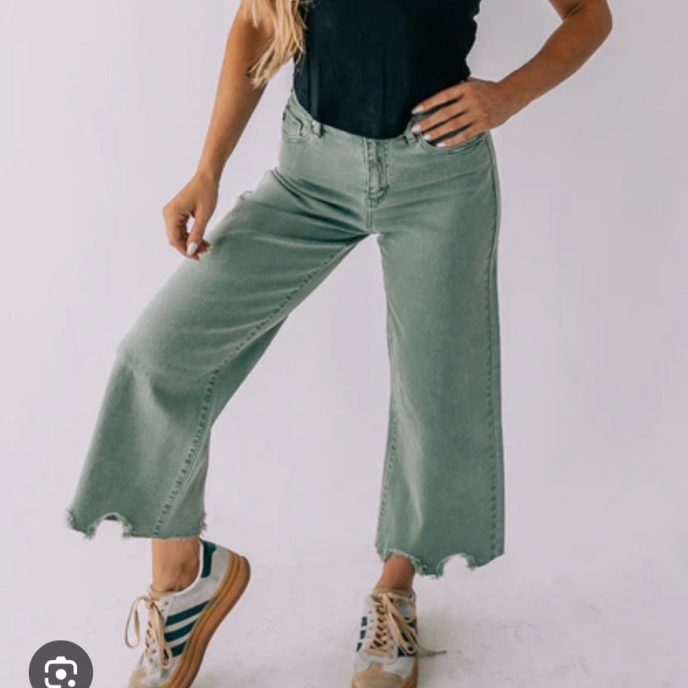 YMI‎ Sage Green Wide-Leg Raw-Hem Jeans